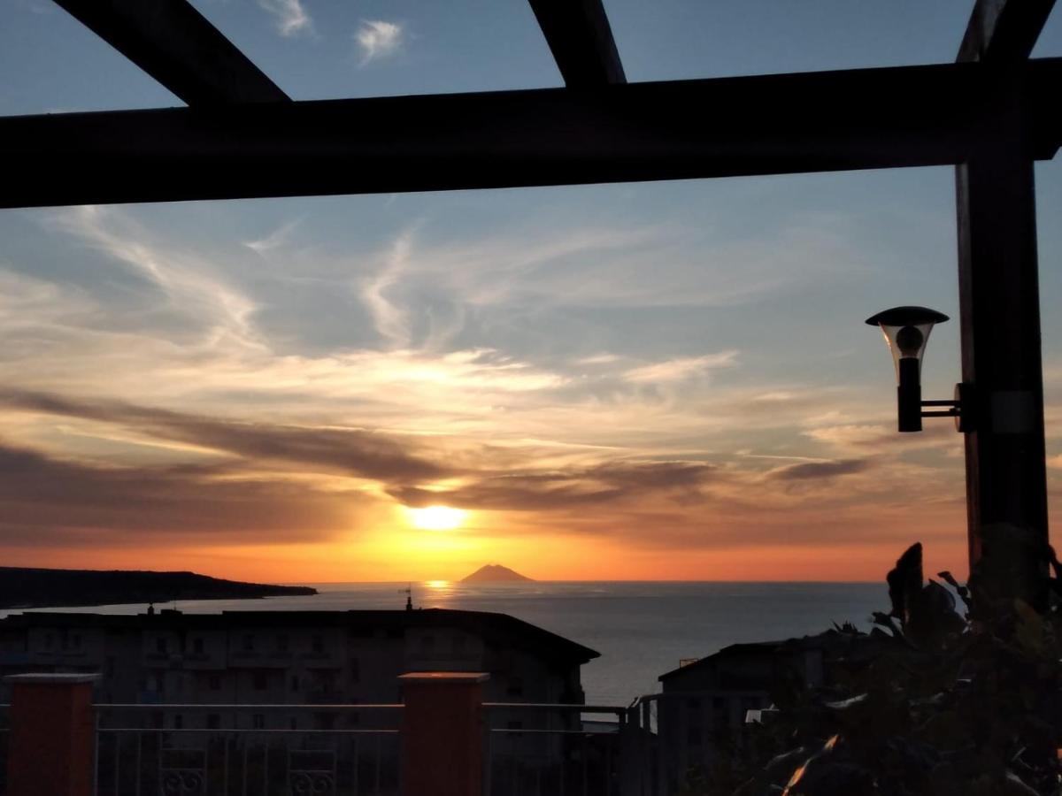 Casa Norvegese Leilighet Pizzo  Eksteriør bilde
