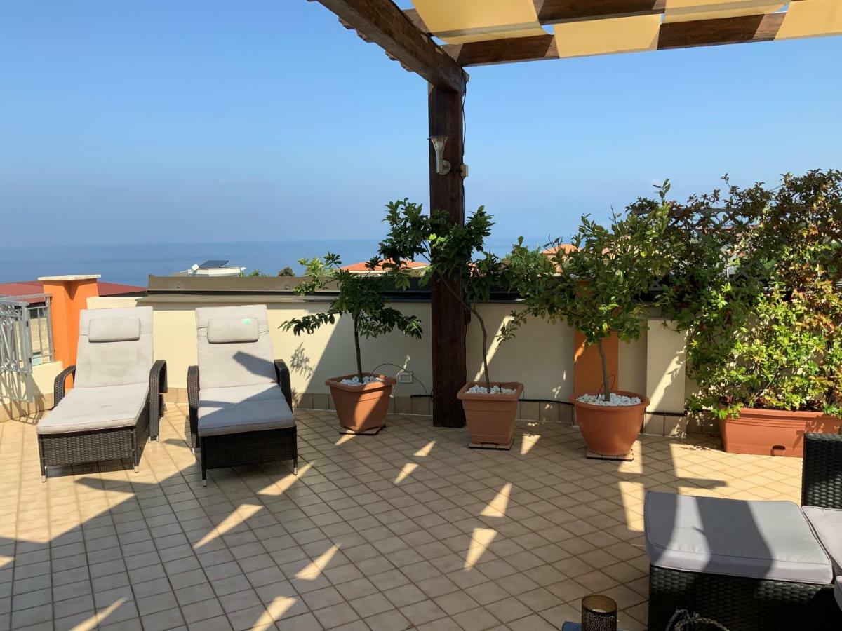 Casa Norvegese Leilighet Pizzo  Eksteriør bilde